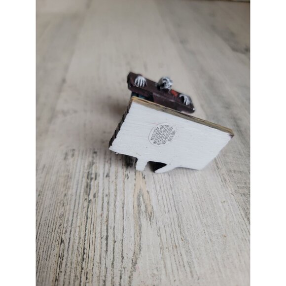 Lemax in the stocks Guillotine spooky town Halloween - Picture 6 of 6